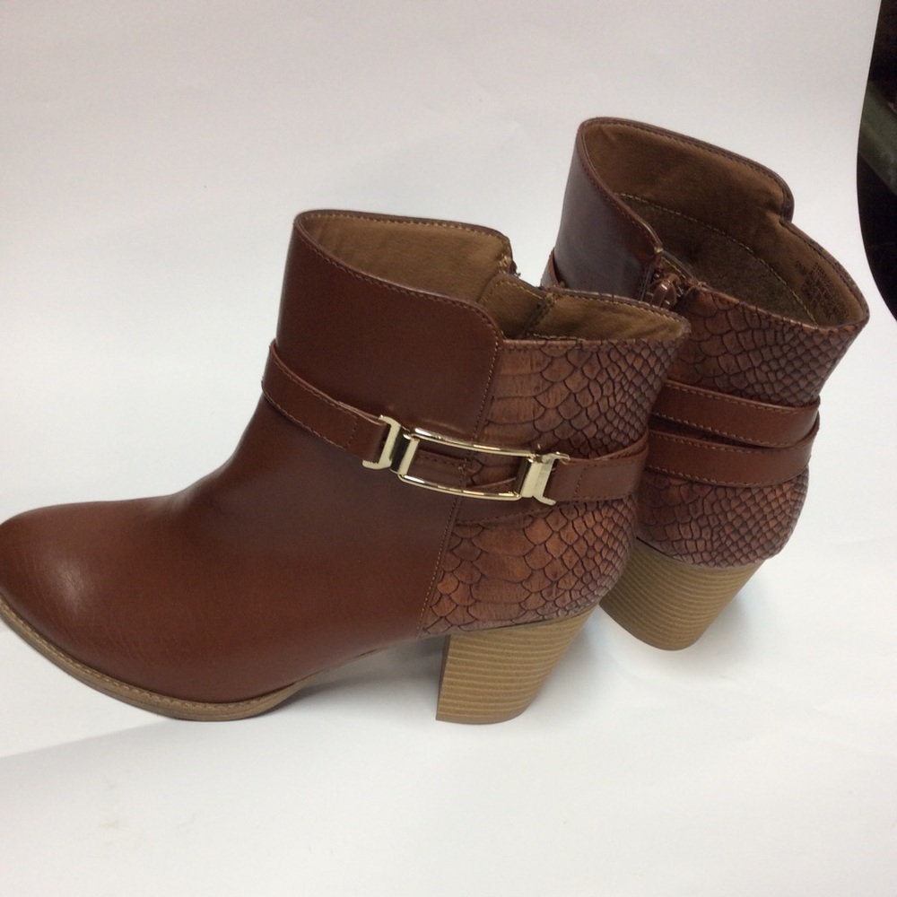 Euro soft by Sofft boots